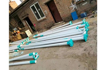 太原監控立桿之不銹鋼監控立桿有些什么材質(zhì)？鑫雨杭電器