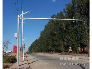 道路監控桿
