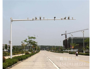 道路監控桿